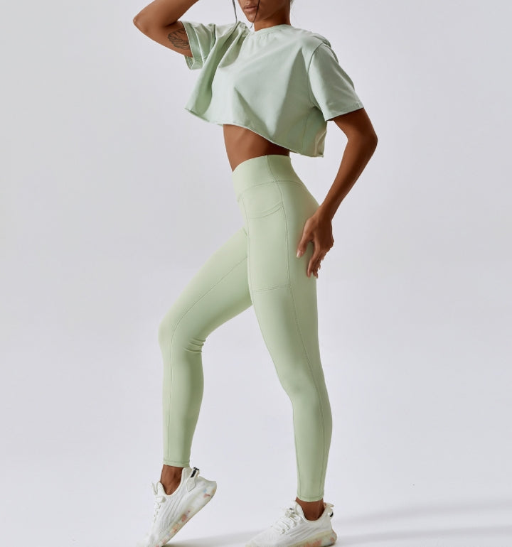 LilyYara's December style leggings in light green